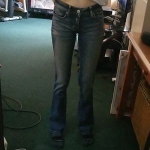 American Eagle Skinny Kick Jeans